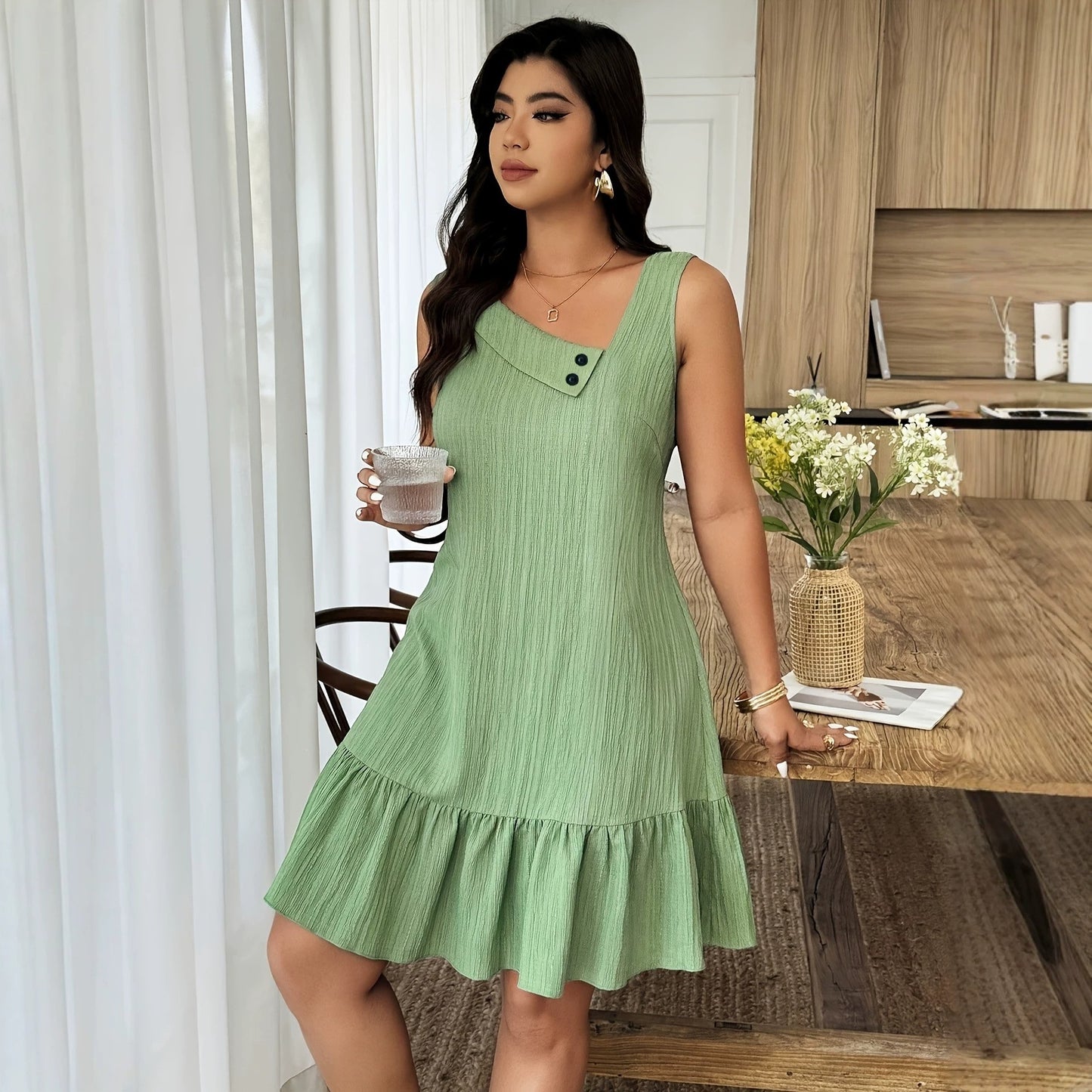 Sleeveless dress