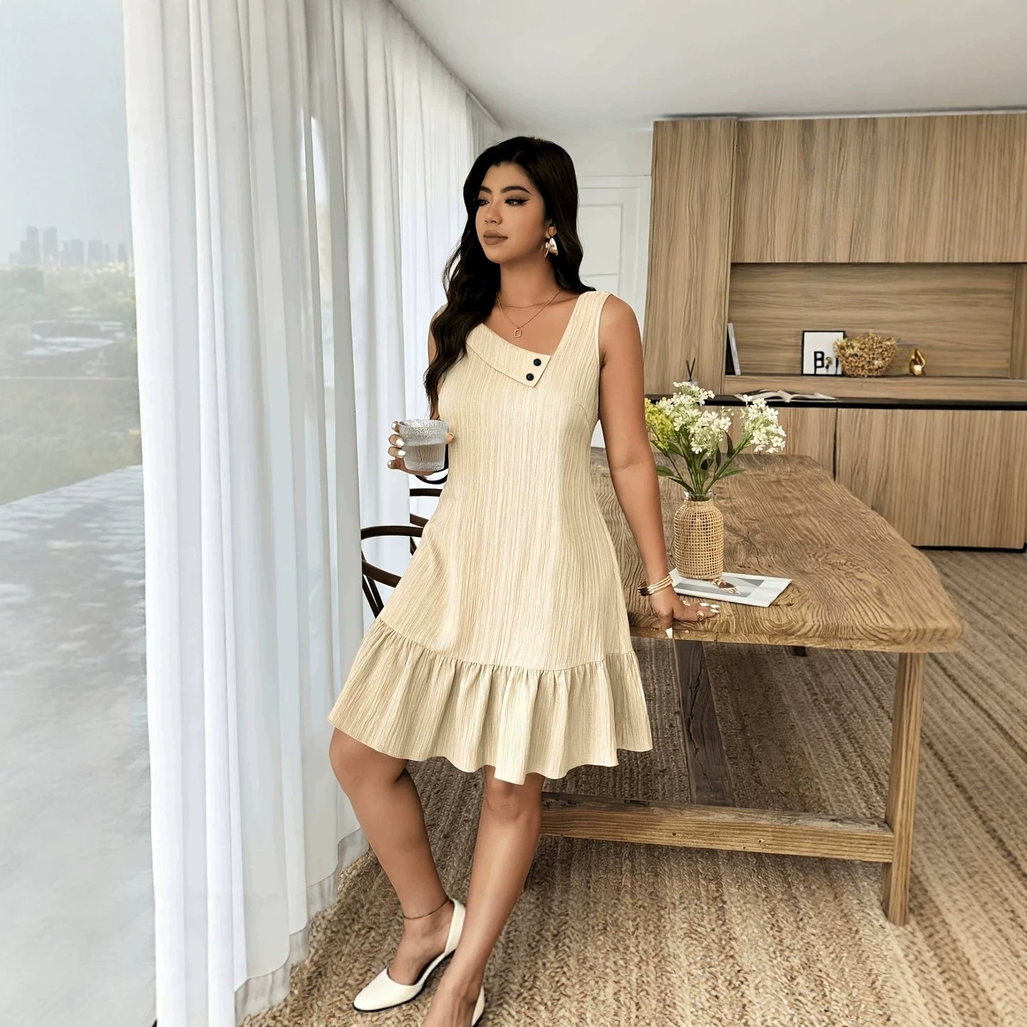 Sleeveless dress