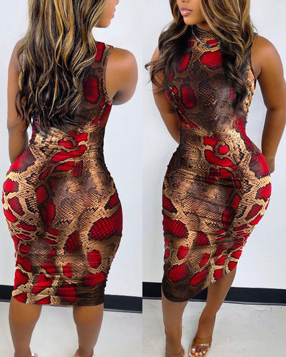 Sleeveless printed dress