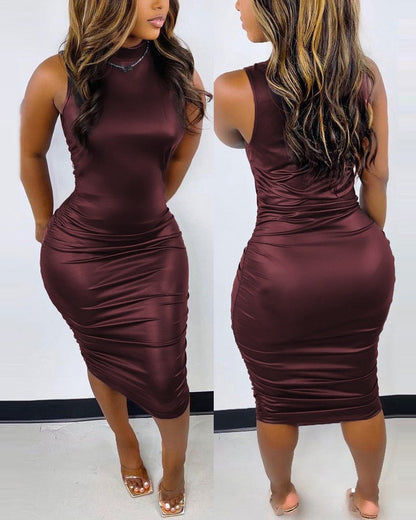 Sleeveless printed dress