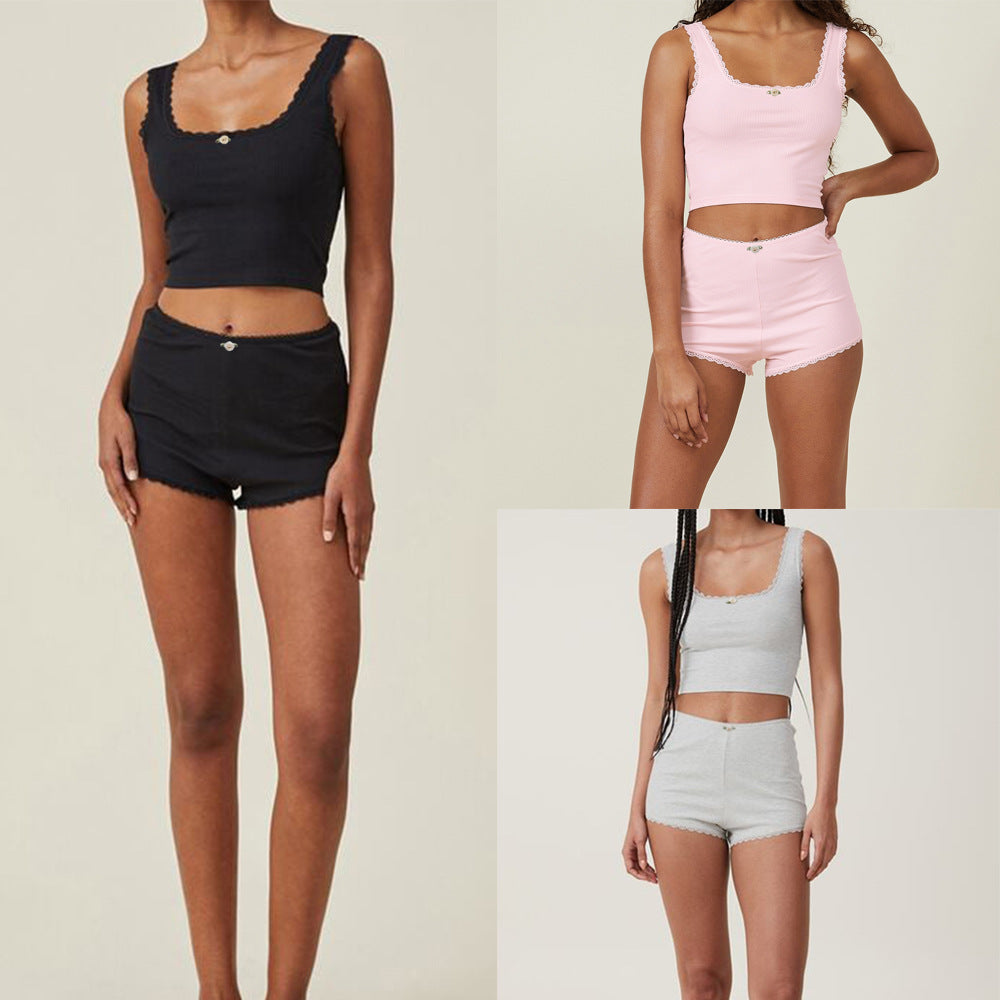 Sleeveless shorts with straps