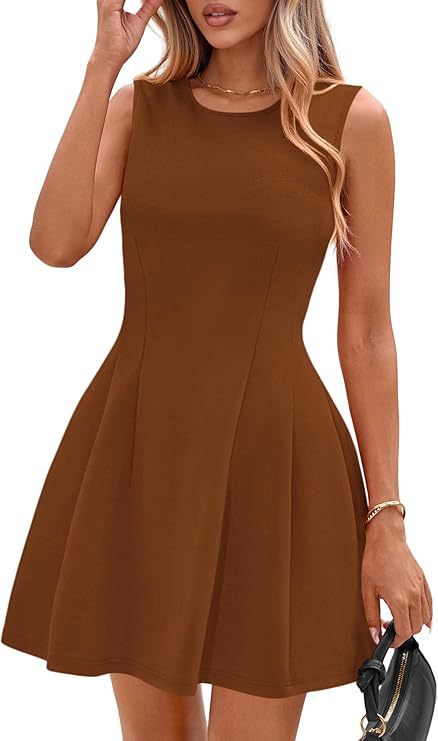 Sleeveless Solid Color Pleated Dress