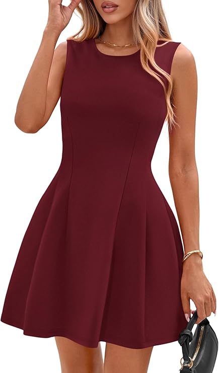 Sleeveless Solid Color Pleated Dress