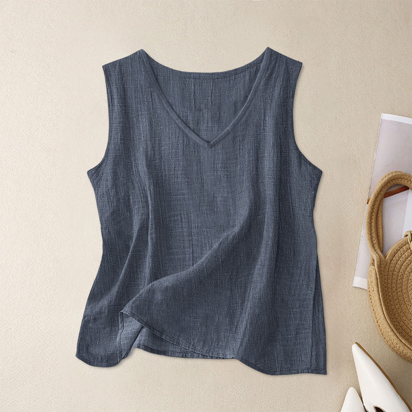 Sleeveless tank top