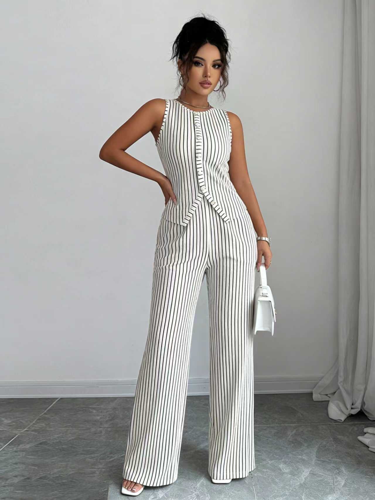 Sleeveless Top and Wide-Leg Pants Set