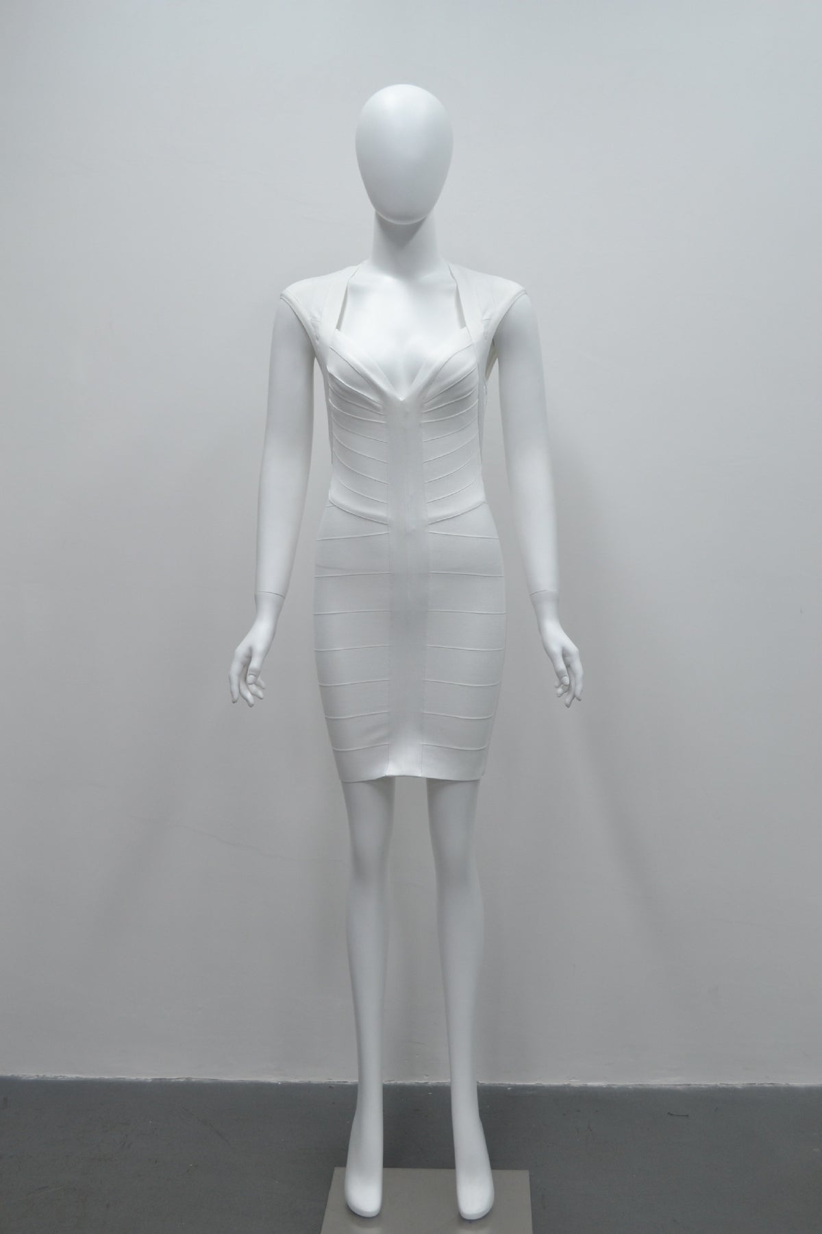 Sleeveless V-neck Bandage Bodycon Dress