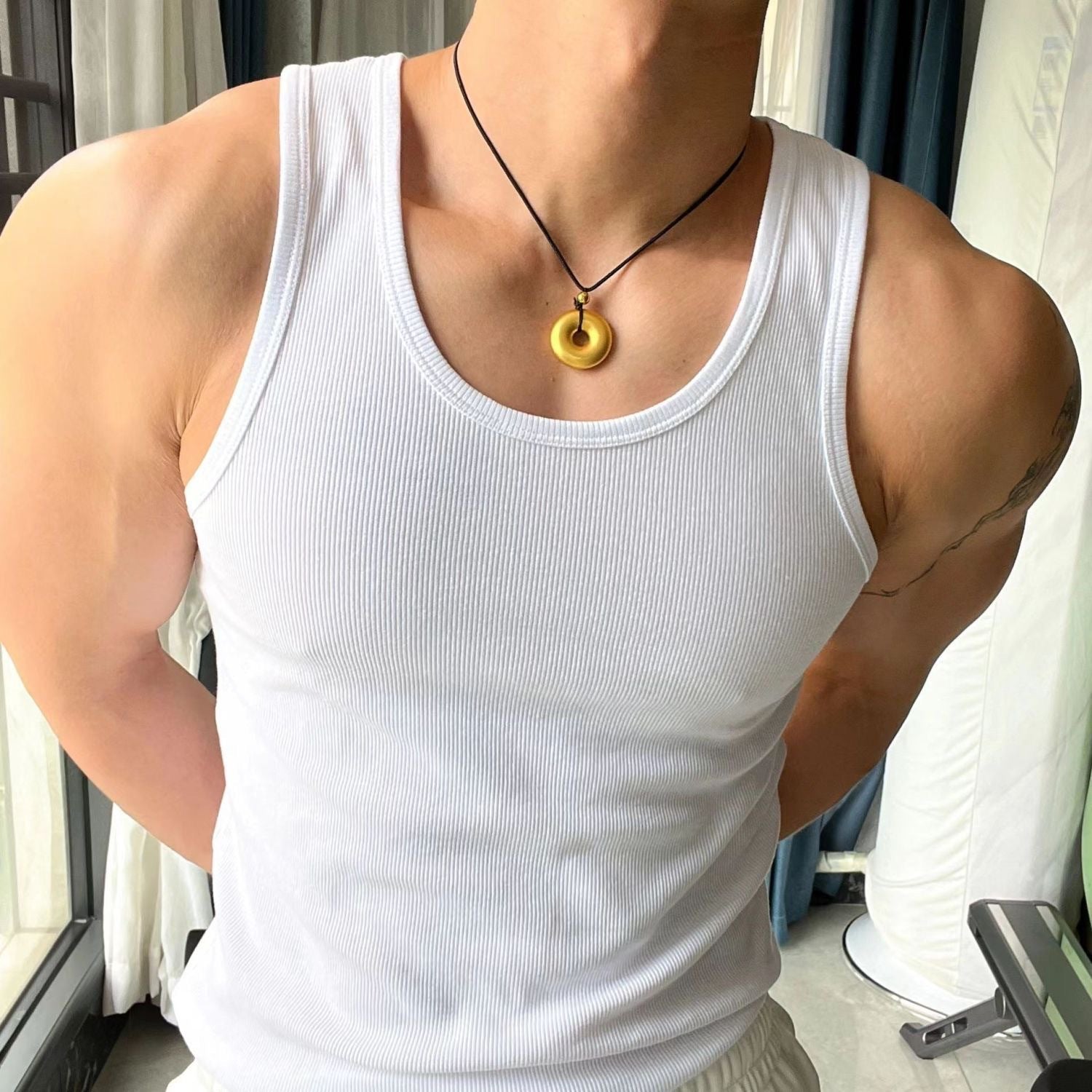Sleeveless V-necked vest