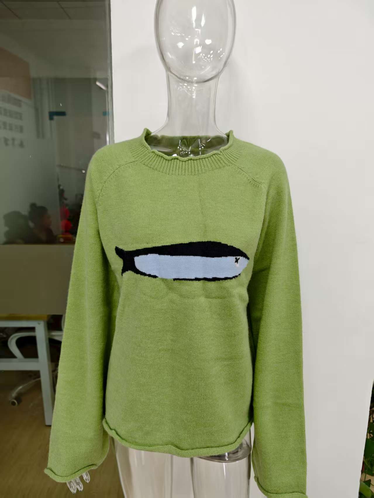 Slim-Fit European and American Style Loose Carp Print Round Neck Pullover Sweater for Women Autumn Casual Top