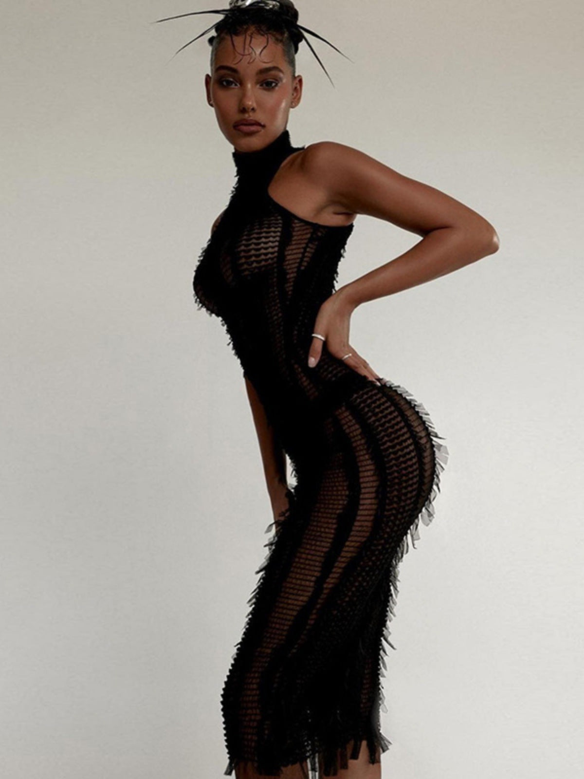 Slim-fitting dress