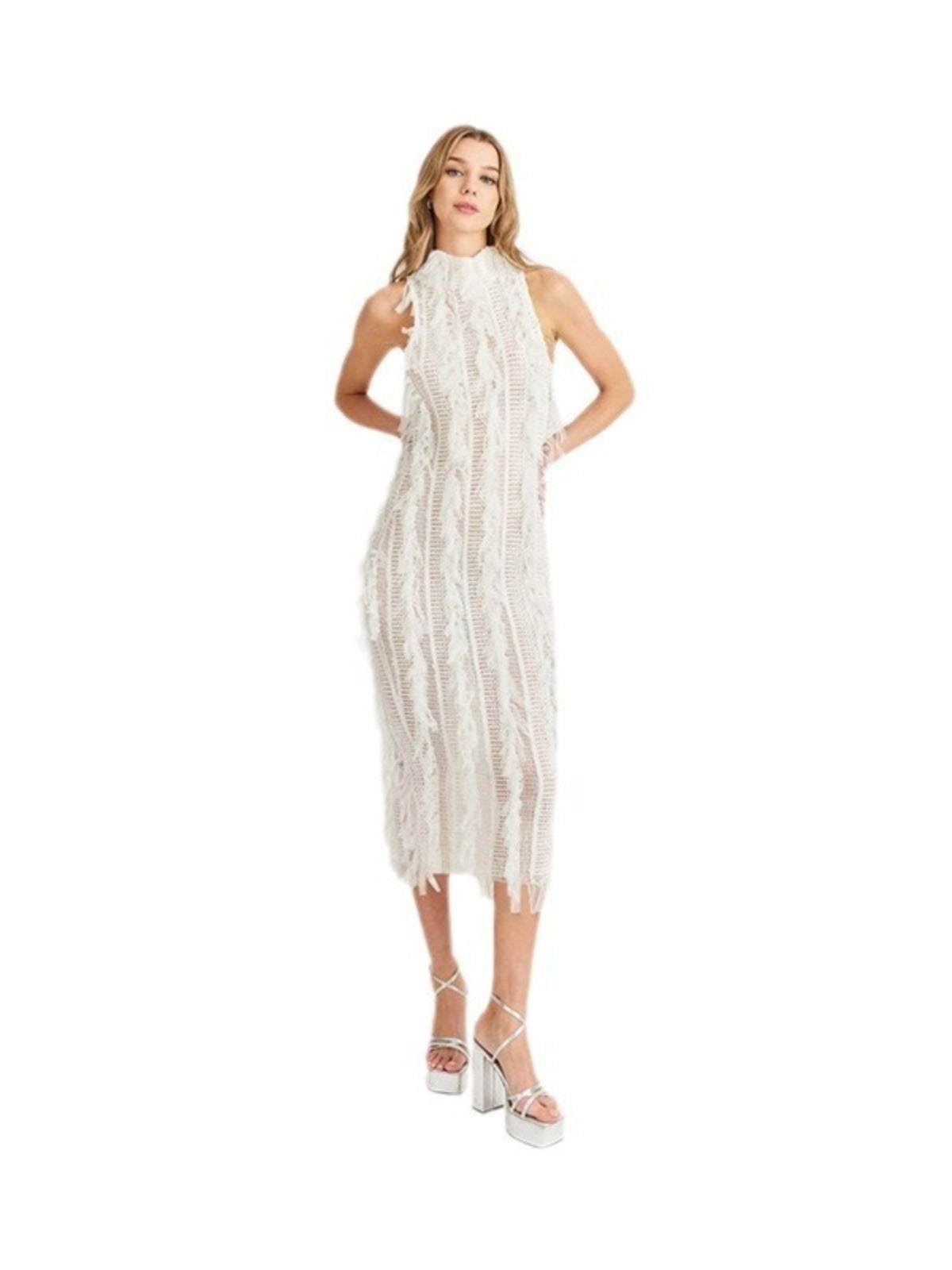 Slim-fitting dress