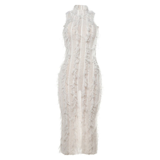 Slim-fitting dress