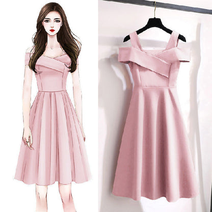 Slimming and waist-shrinking summer dress for children