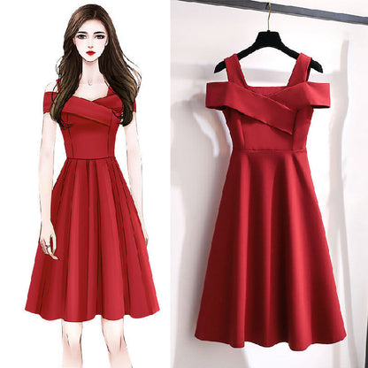 Slimming and waist-shrinking summer dress for children