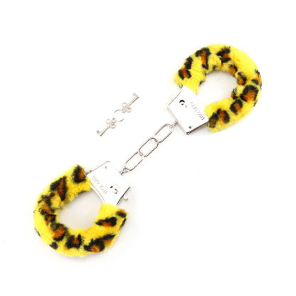 sm prop handcuffs