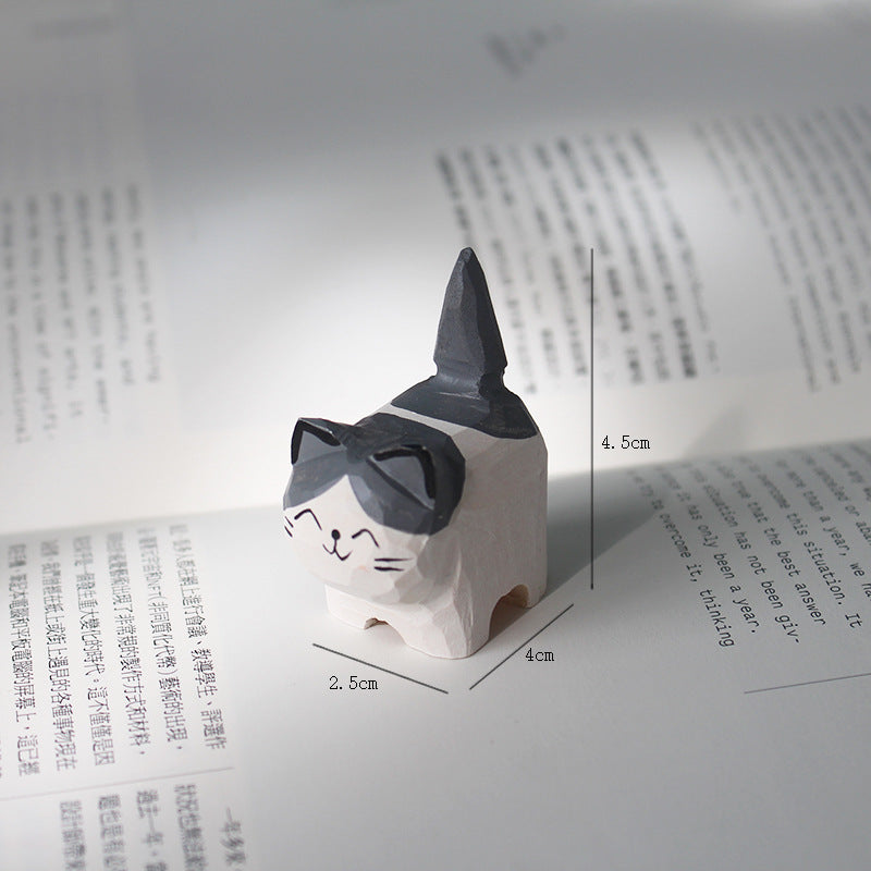 Small animal figurines