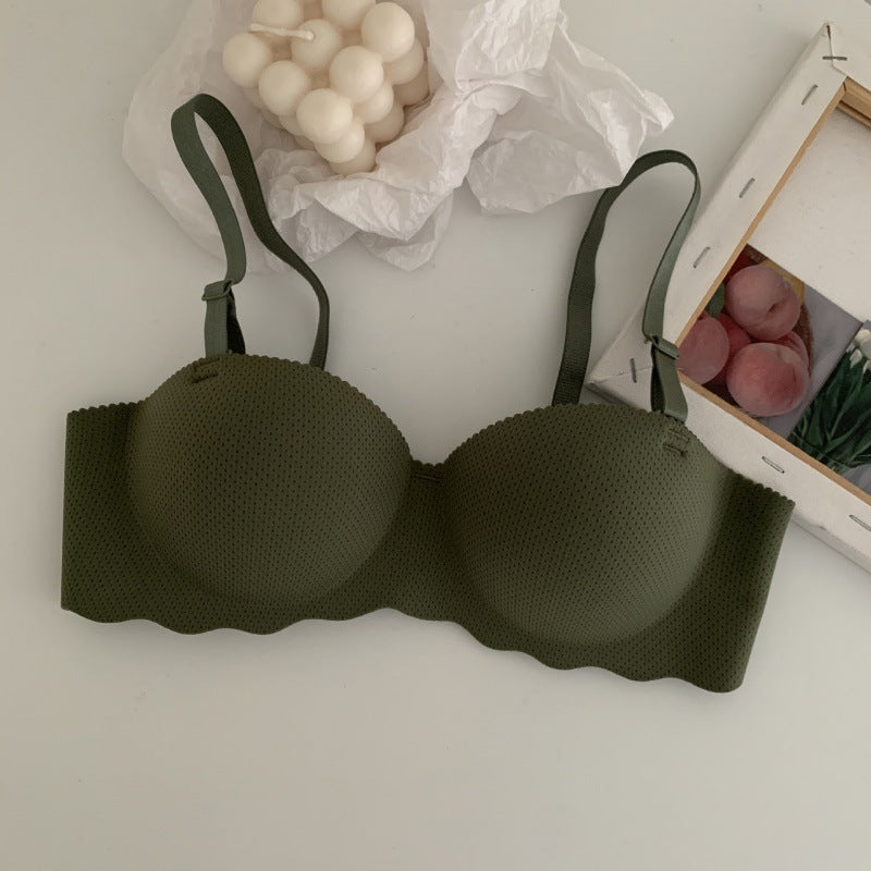 Small breast close-knit bra without underwire