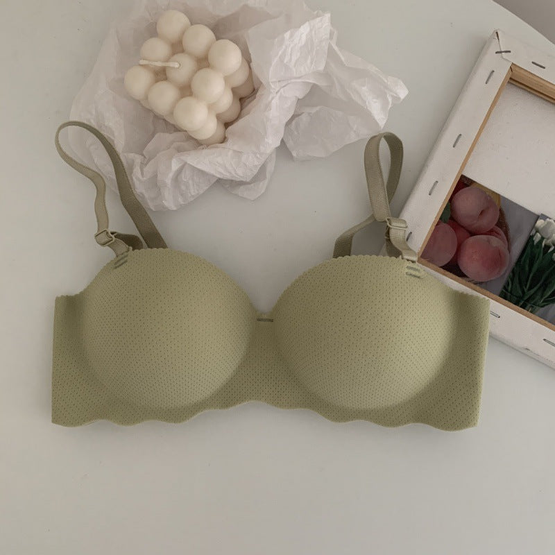 Small breast close-knit bra without underwire