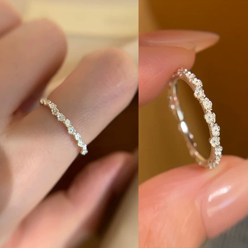 Small flower ring