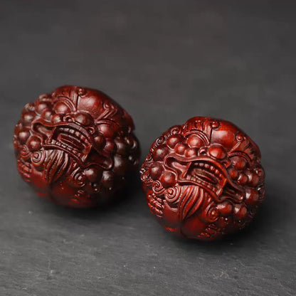 Small leaf rosewood carving