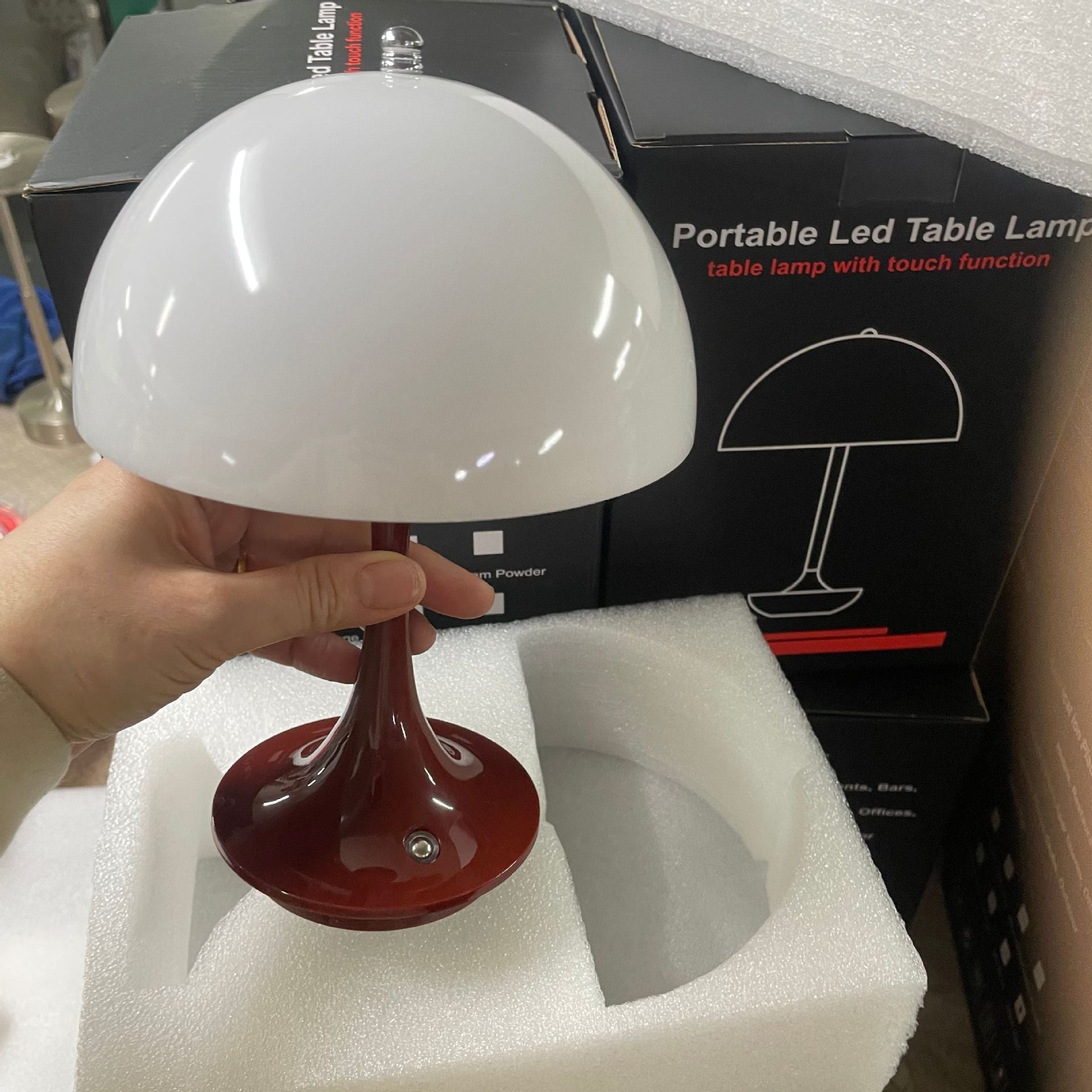 Small Man Waist Creative Bud Table Lamp