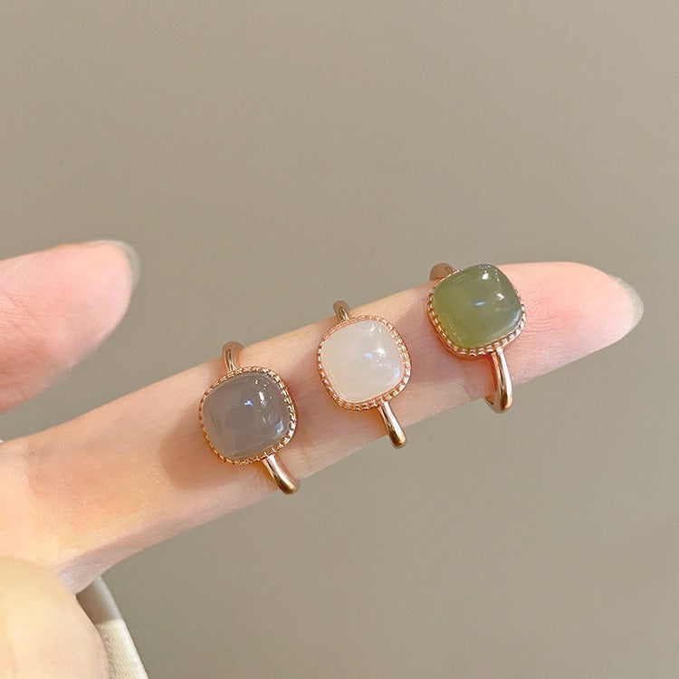 Small sugar cube ring