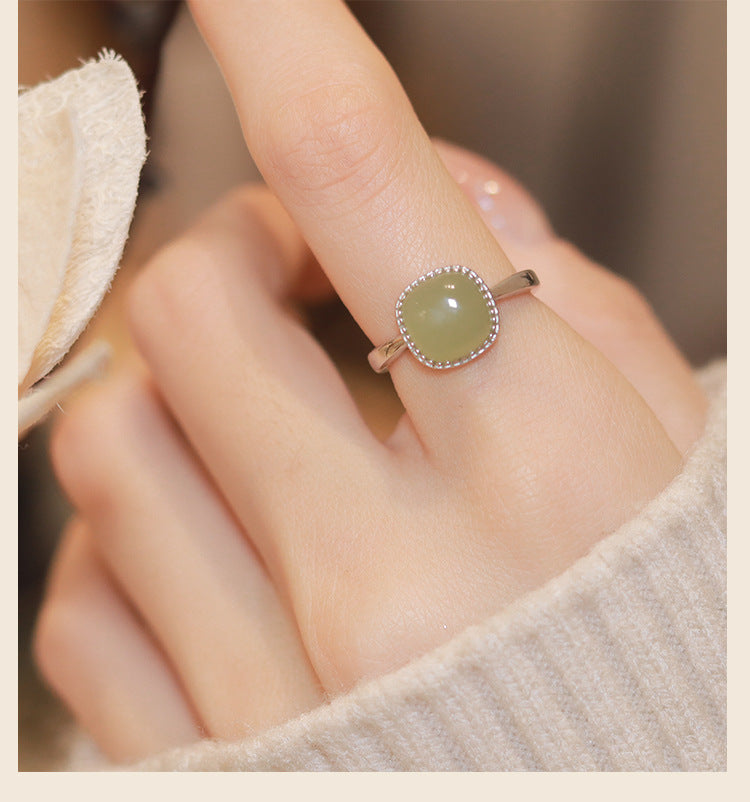 Small sugar cube ring