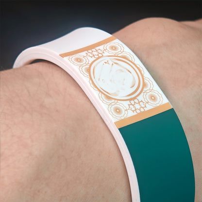 Smart NFC Audio Bracelet with Touch Playback