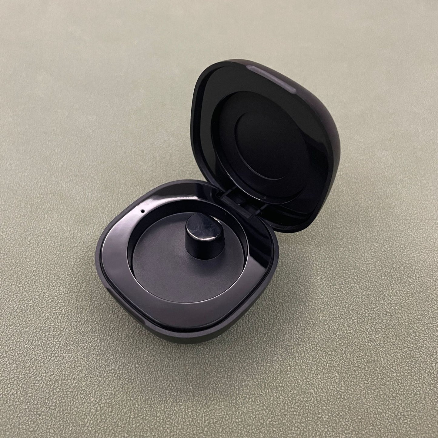 Smart ring charging warehouse