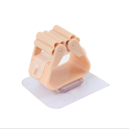Smooth-edge mop holder