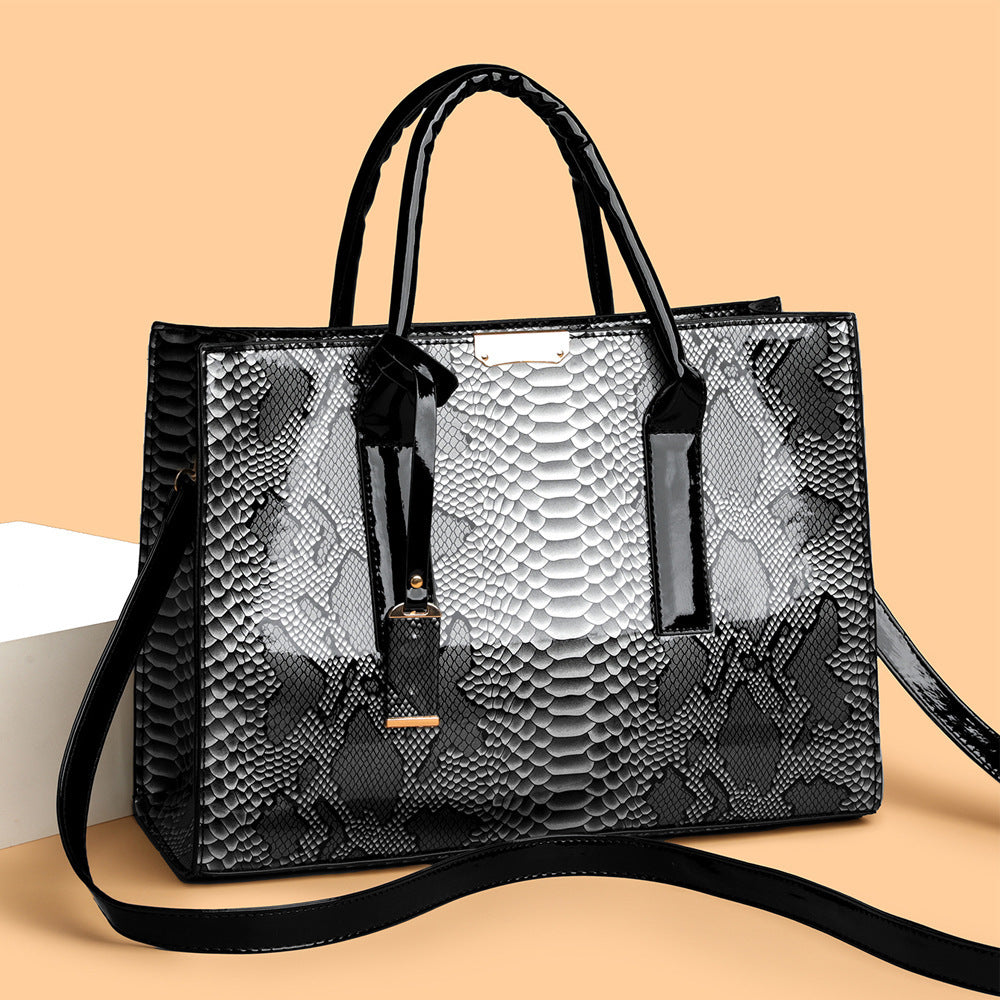 Snake Pattern PU Crossbody Bag