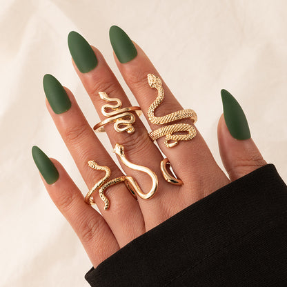 Snake Pattern Retro Ring