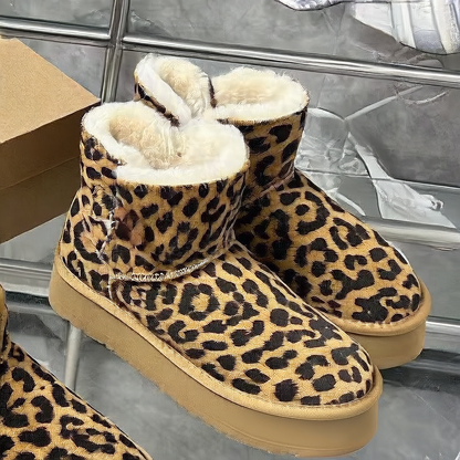 snow boots