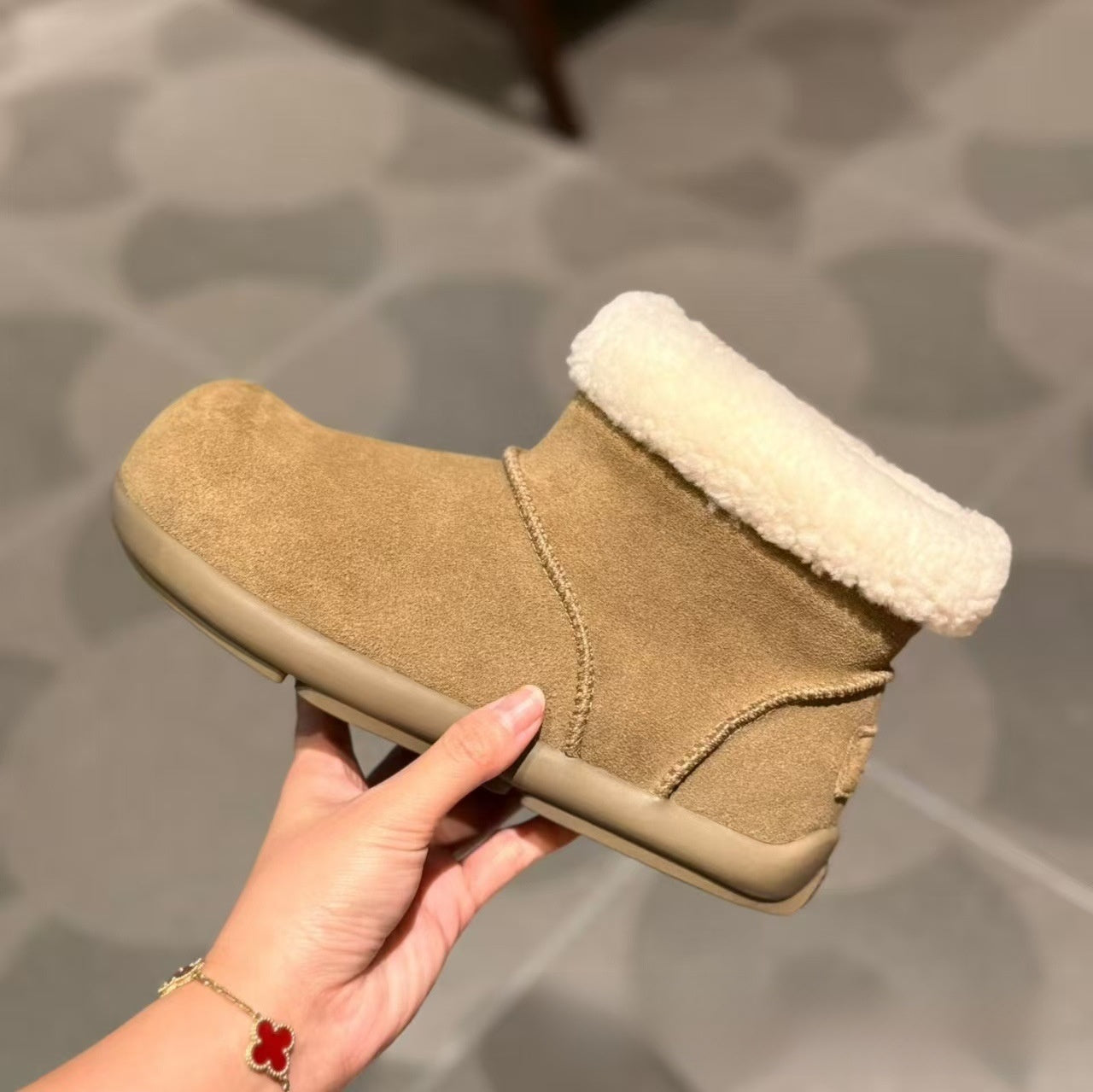 snow boots