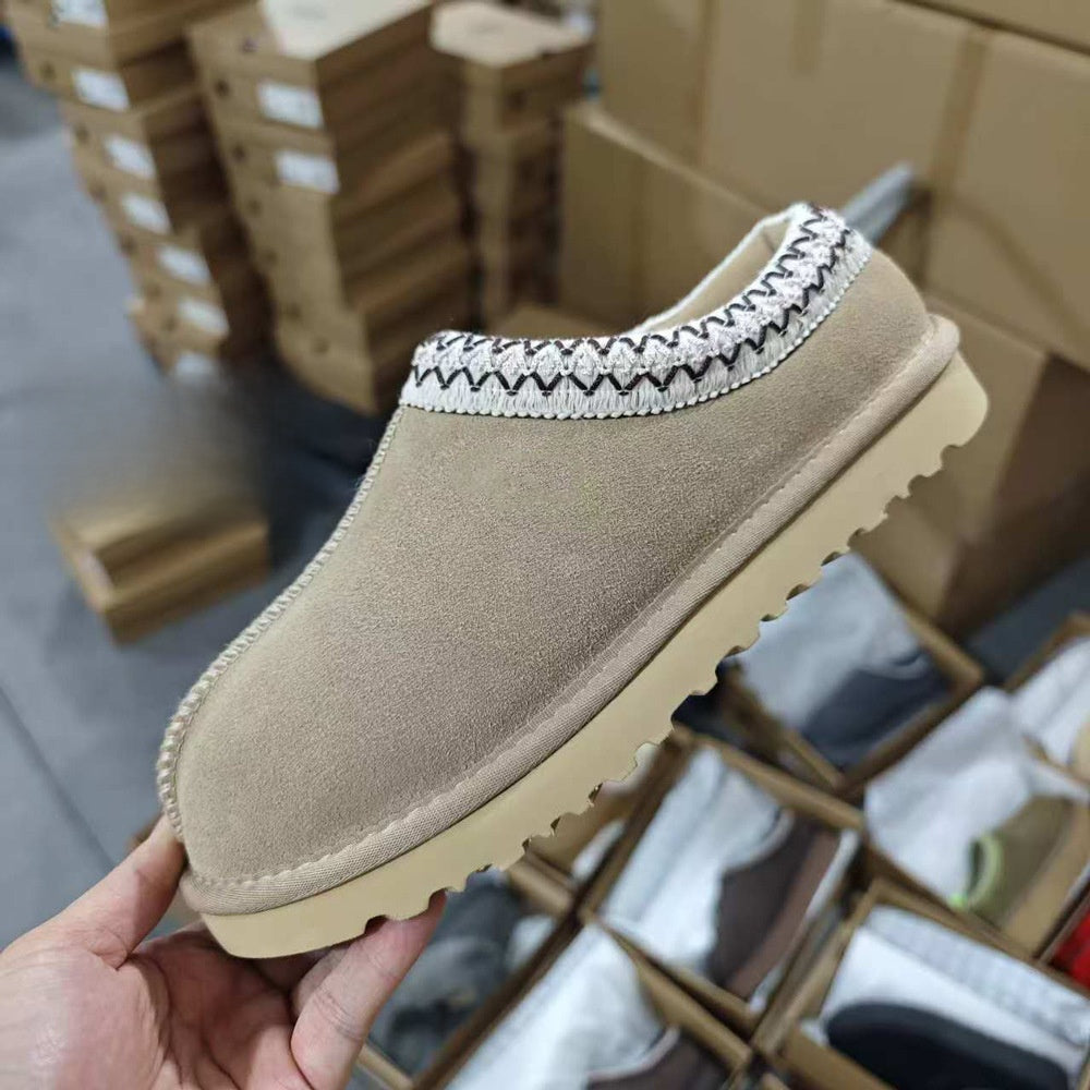snow boots