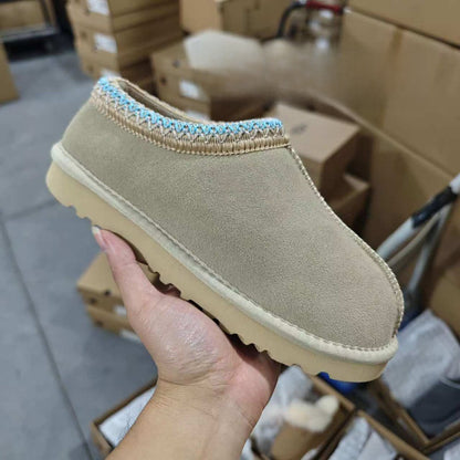 snow boots