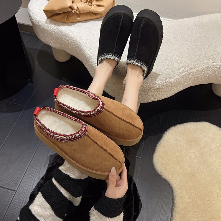 Snow boots women's winter fur-coated head-covering slippers