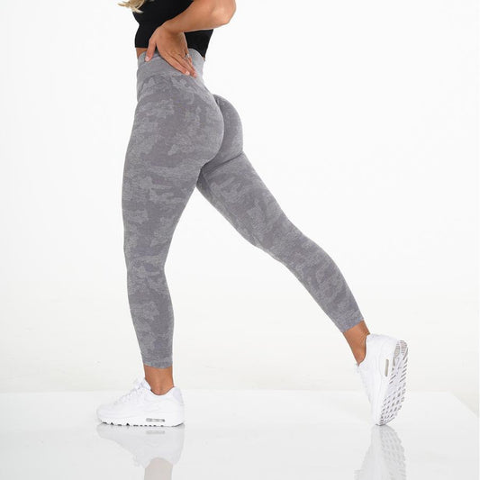 Snow-patterned camouflage yoga pants