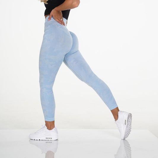Snow-patterned camouflage yoga pants