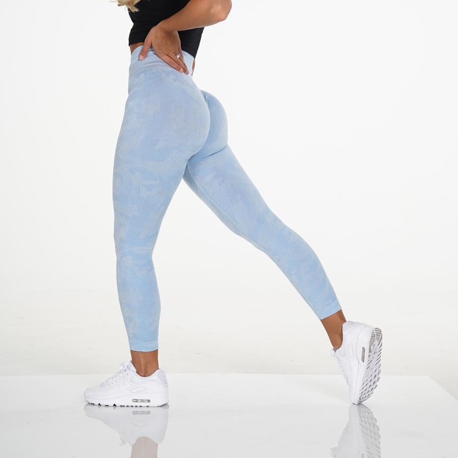 Snow-patterned camouflage yoga pants