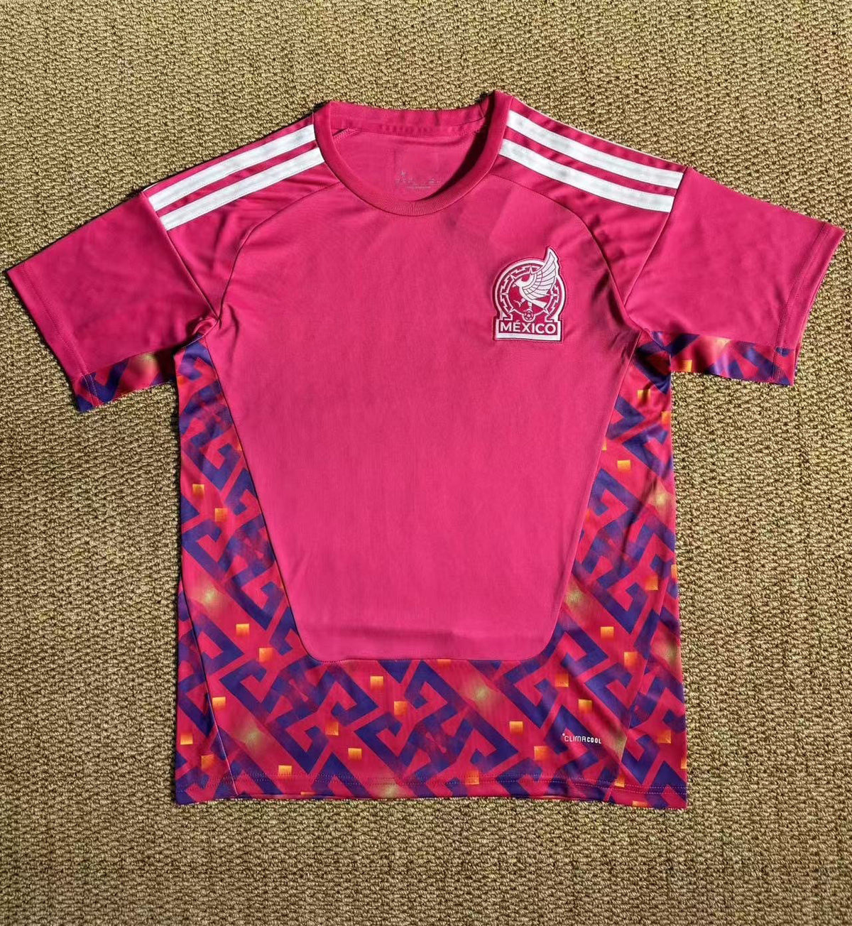 Soccer uniform jersey