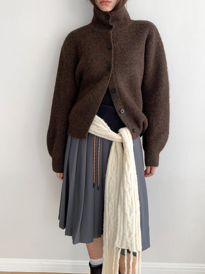 Soft and cozy turtleneck single-breasted cardigan