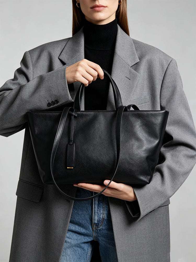 Soft Leather Commuter Shoulder Bag