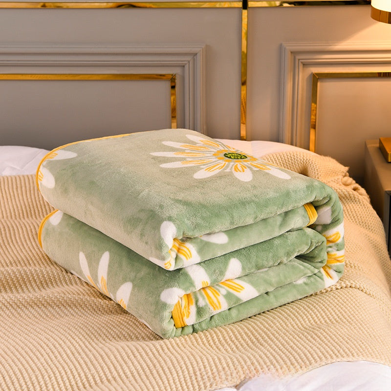 Soft Polyester Flannel Blanket for Home Use