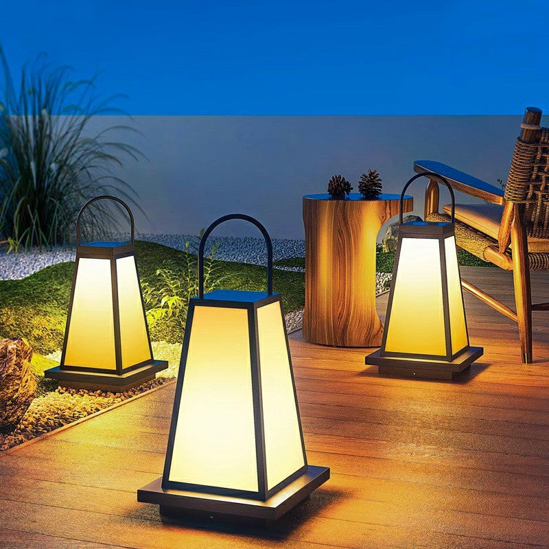 Solar Courtyard Lawn Lights