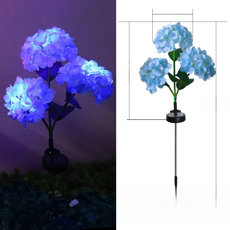 Solar courtyard light
