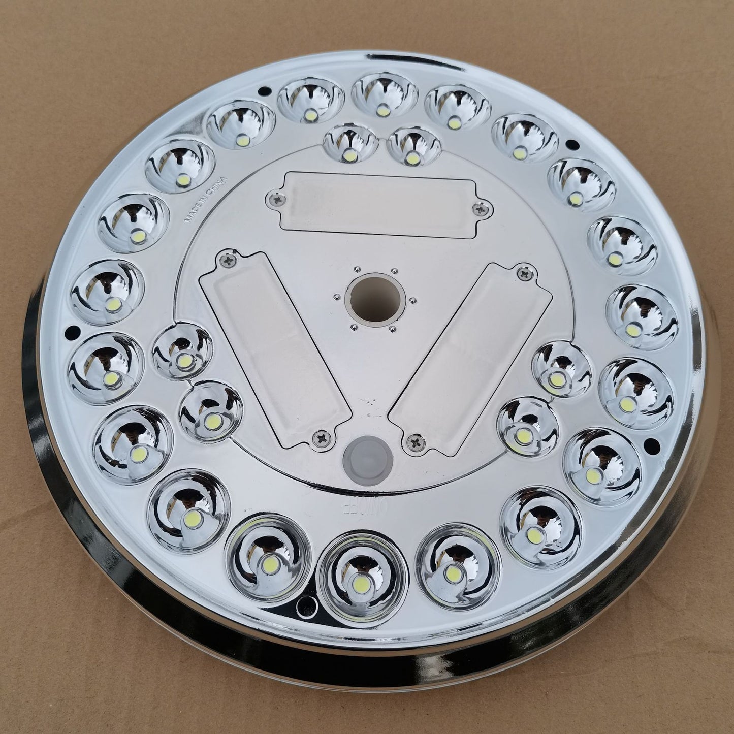 solar flagpole light