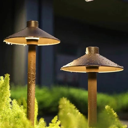 Solar garden lamp