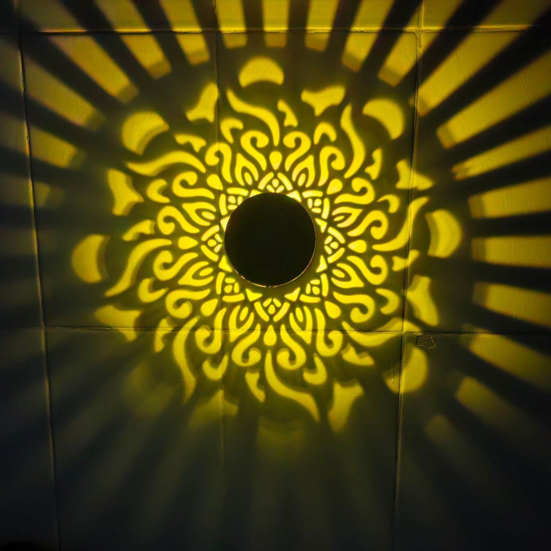 Solar lamp