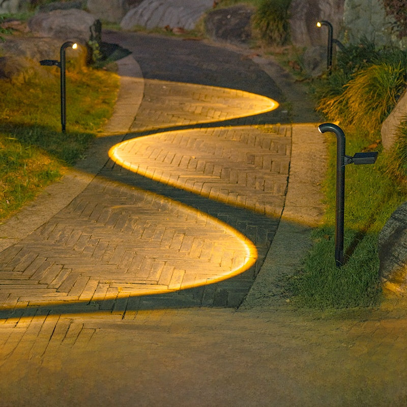 Solar lawn lights