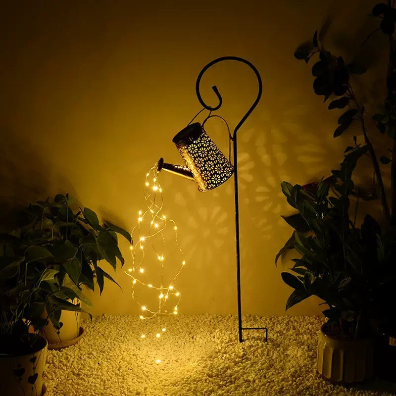 Solar-powered kettle lamp